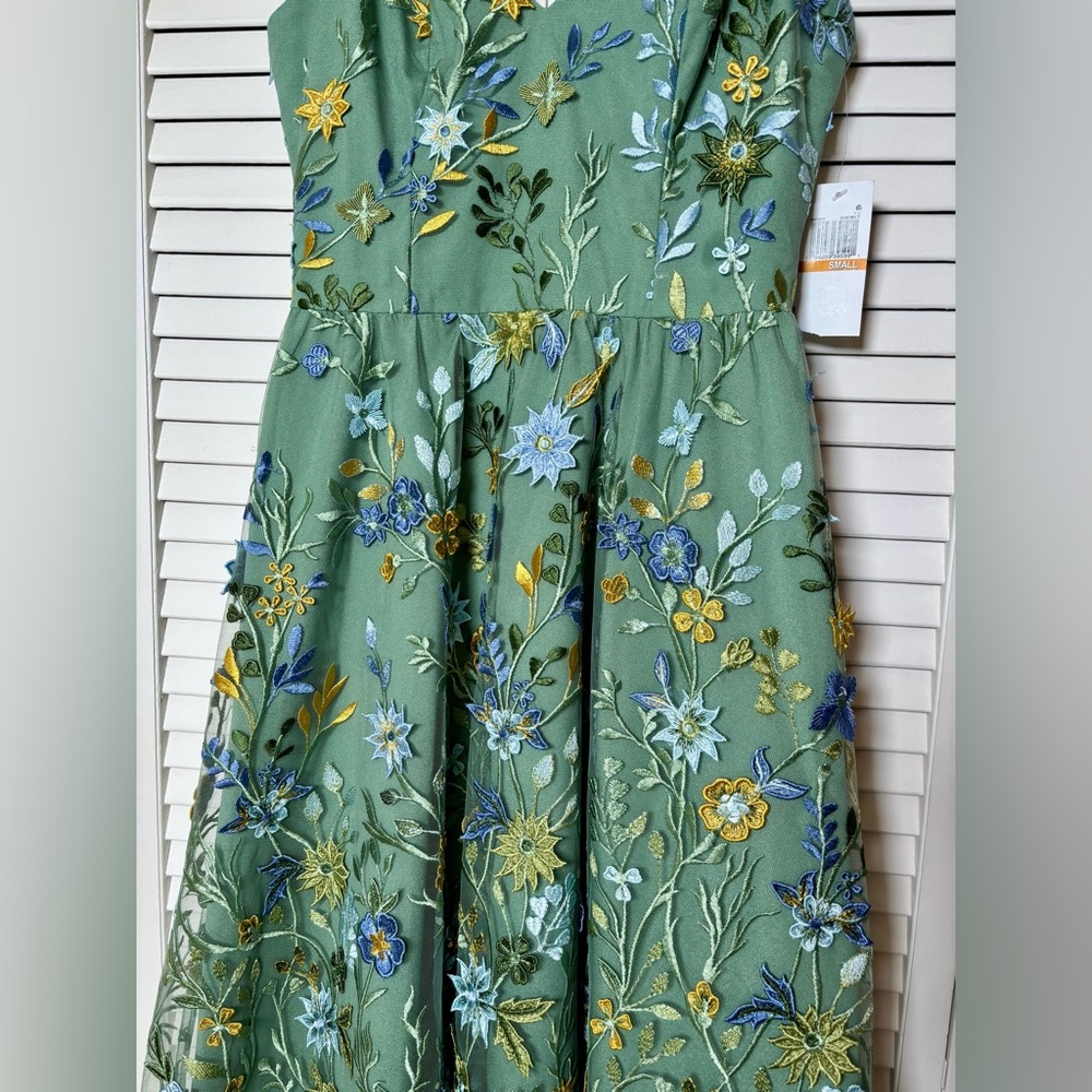 NWT Dress The Population Maren Floral 3D Embroidered Cocktail Midi Dress S - Picture 7 of 9